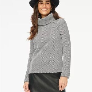Ivory & Black Herringbone Long sleeved funnelneck